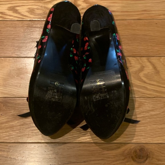 Pin Up 50’s Cherry Heels Ruffle Lace Detail 5 - Picture 5 of 6